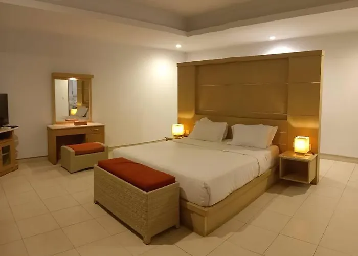 Villa Glisten Up Side Sanur! *